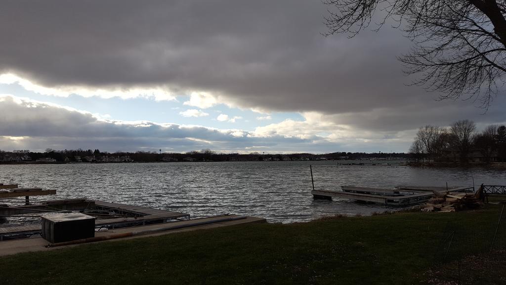 Snug Harbor Inn Sturgeon Bay Exteriér fotografie